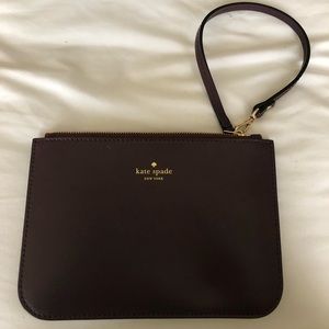 NWOT maroon Kate spade wristlet